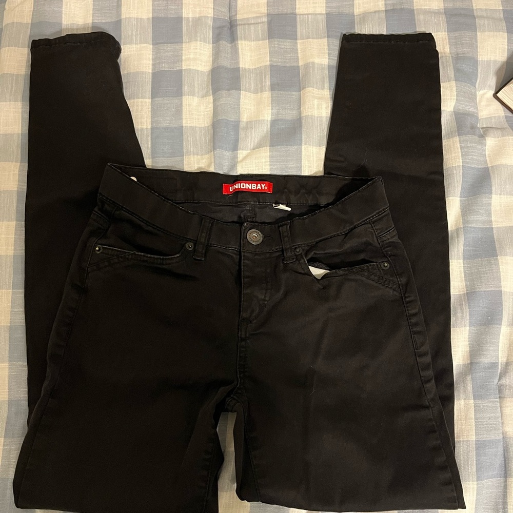 Juniors black pants